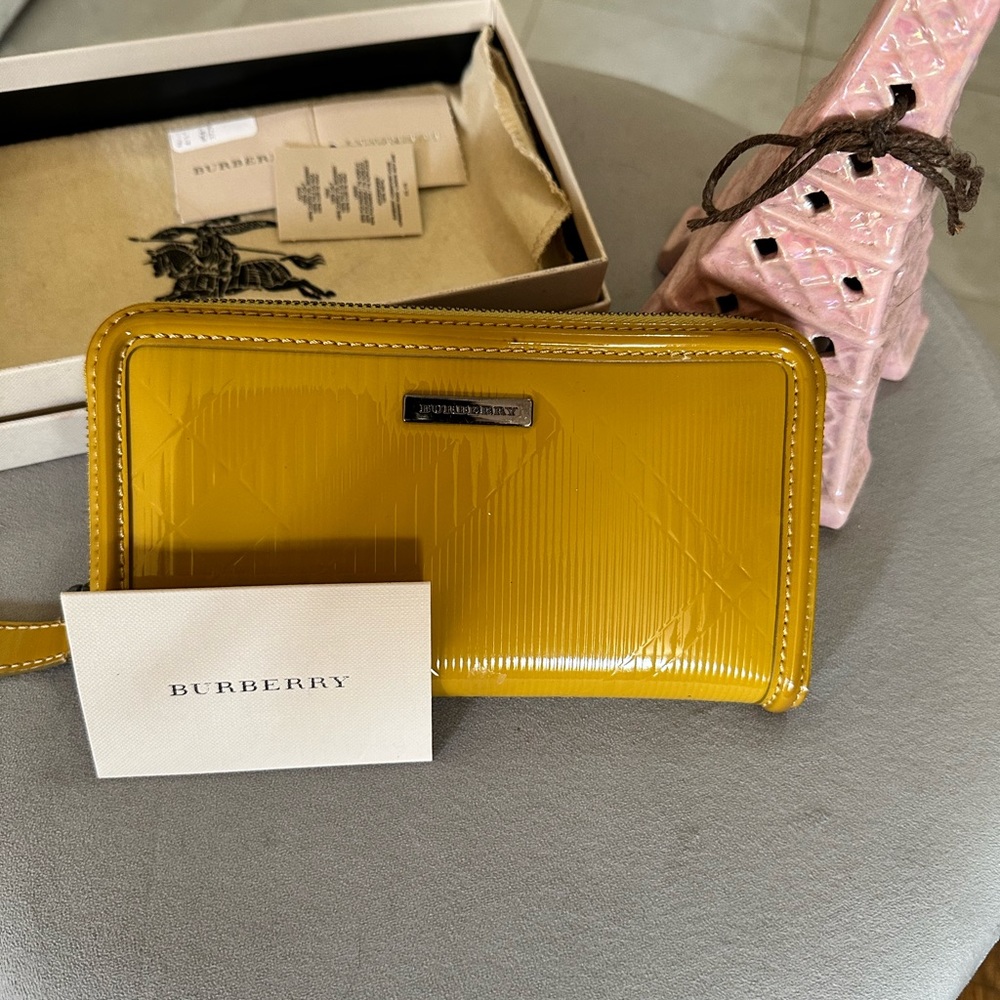 Authentic Burberry Wallet